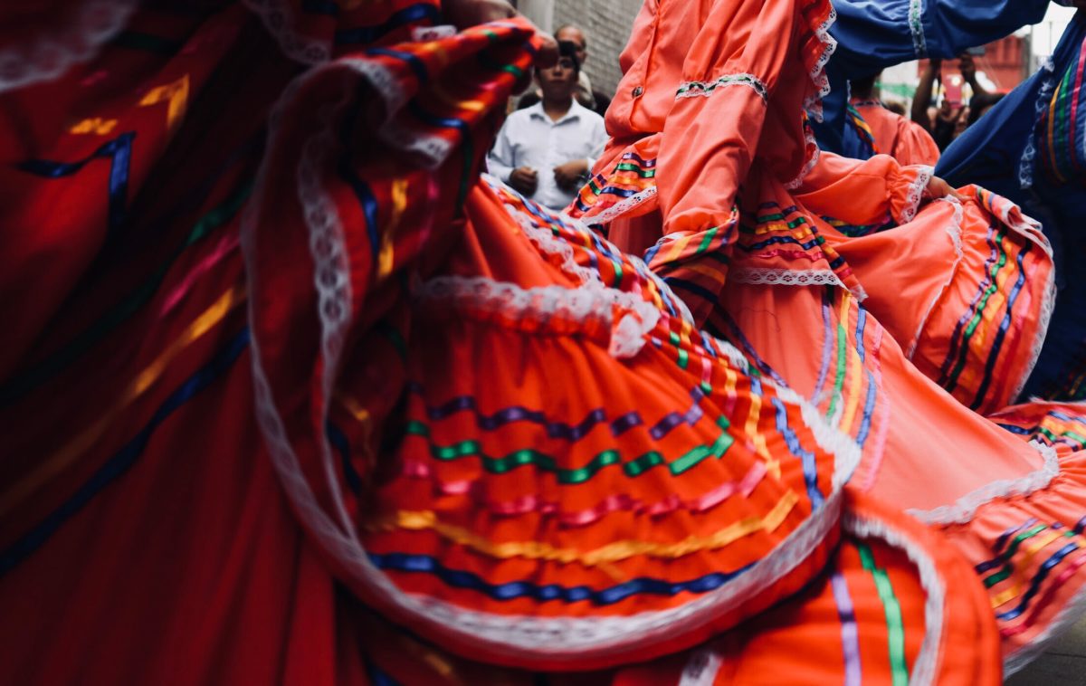 Mexikó táncos Cancun